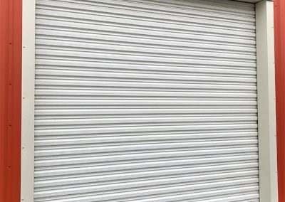 Portail à lame enroulable automatique