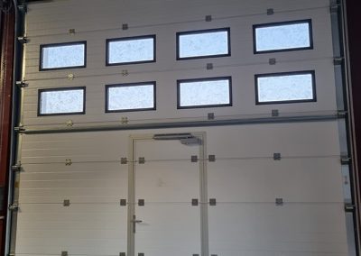 porte sectionnelle industrielle one fermeture